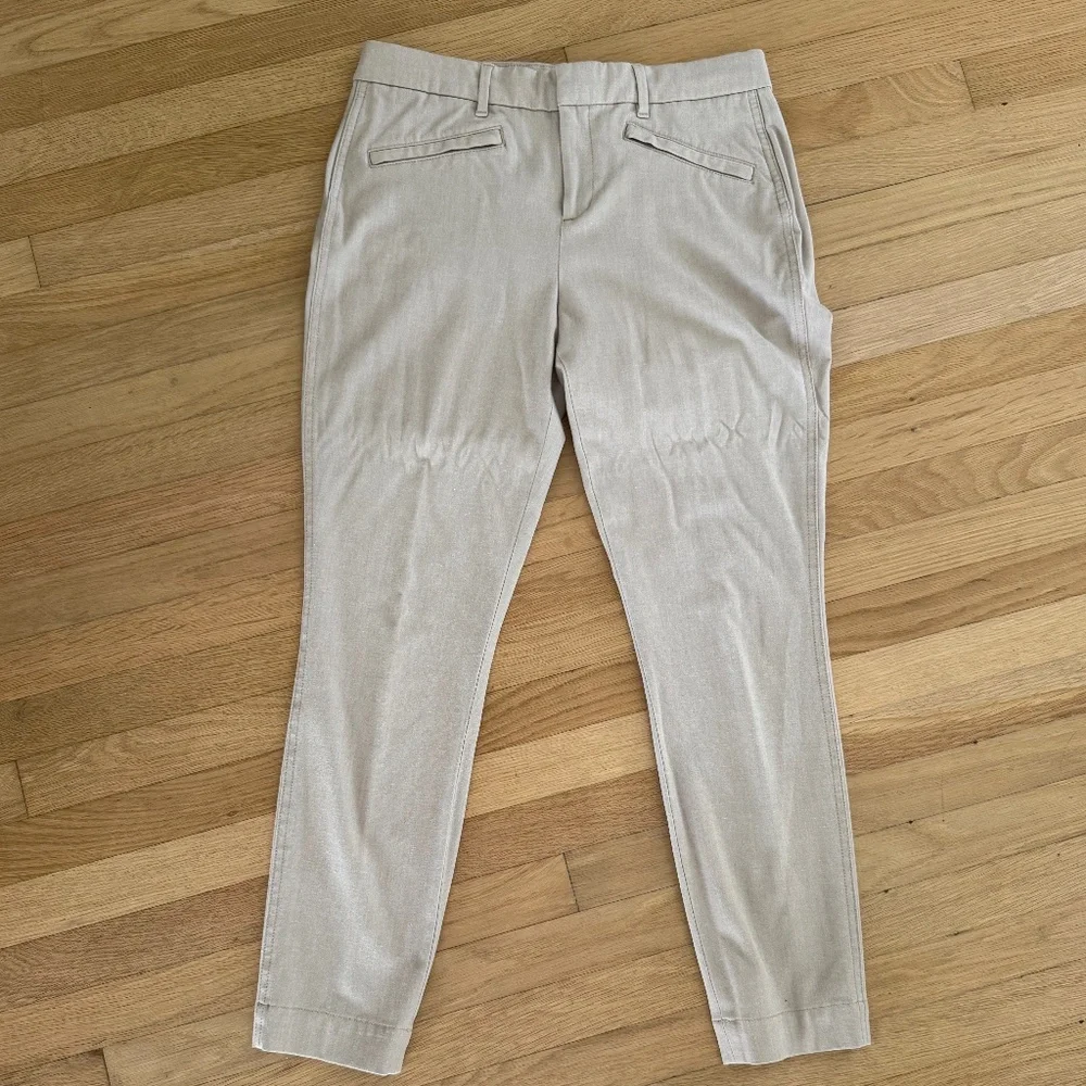 GAP Signature Skinny Ankle Pants - Beige - Picture 2 of 3